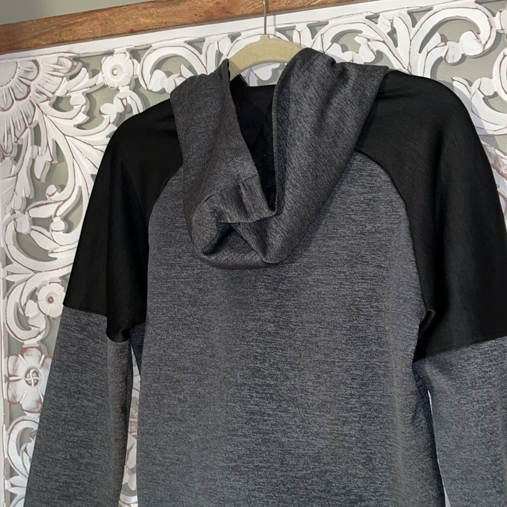 Adidas Climawarm Gray & Black Sweatshirt Hoodie -Size Small EUC - Picture 9 of 15